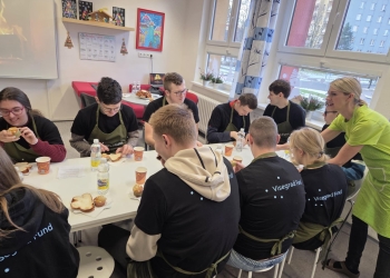 94445ade-a3b8-4d38-904f-6dfc4fce9433