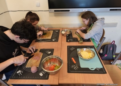 Zdrowe przekąski SPDP w ramach realizacji Ogólnopolskiego Projektu Edukacyjnego "Chcę być samodzielny - Pozwól mi".