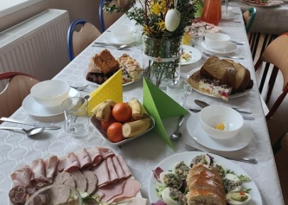 Wielkanocne śniadanie w SPdP