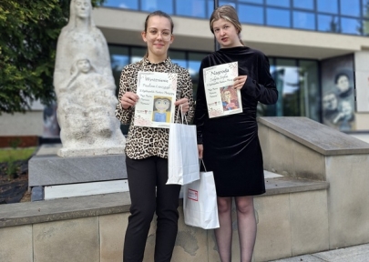 Laureaci X Ogónopolskiego Konkursu Plastycznego „Moja Mama, Mamusia, Mamunia”.